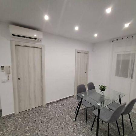 Altamira White & Bright Apartment Almeria Bagian luar foto