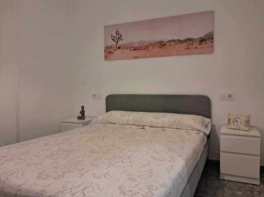 Altamira White & Bright Apartment Almeria Bagian luar foto