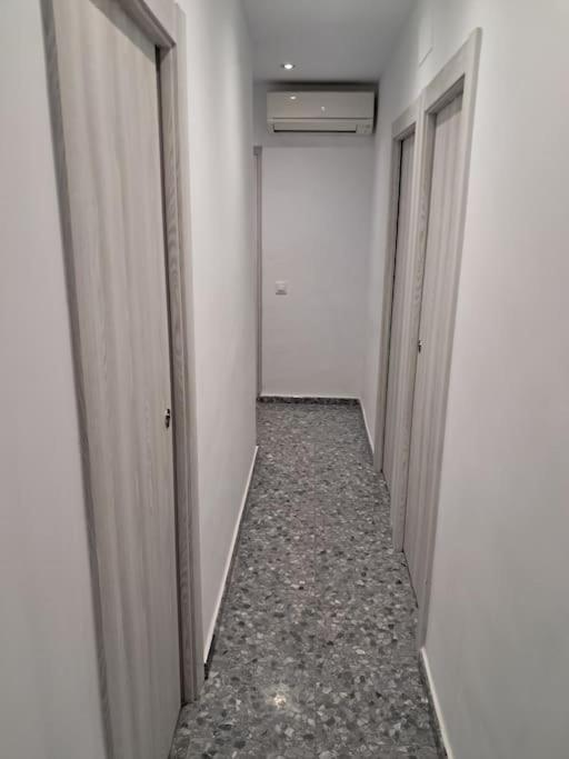 Altamira White & Bright Apartment Almeria Bagian luar foto